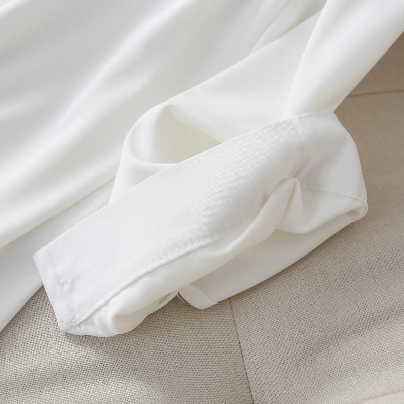 Ava Women's Blouse | Featherweight Linen, Elegant Design - Image 4