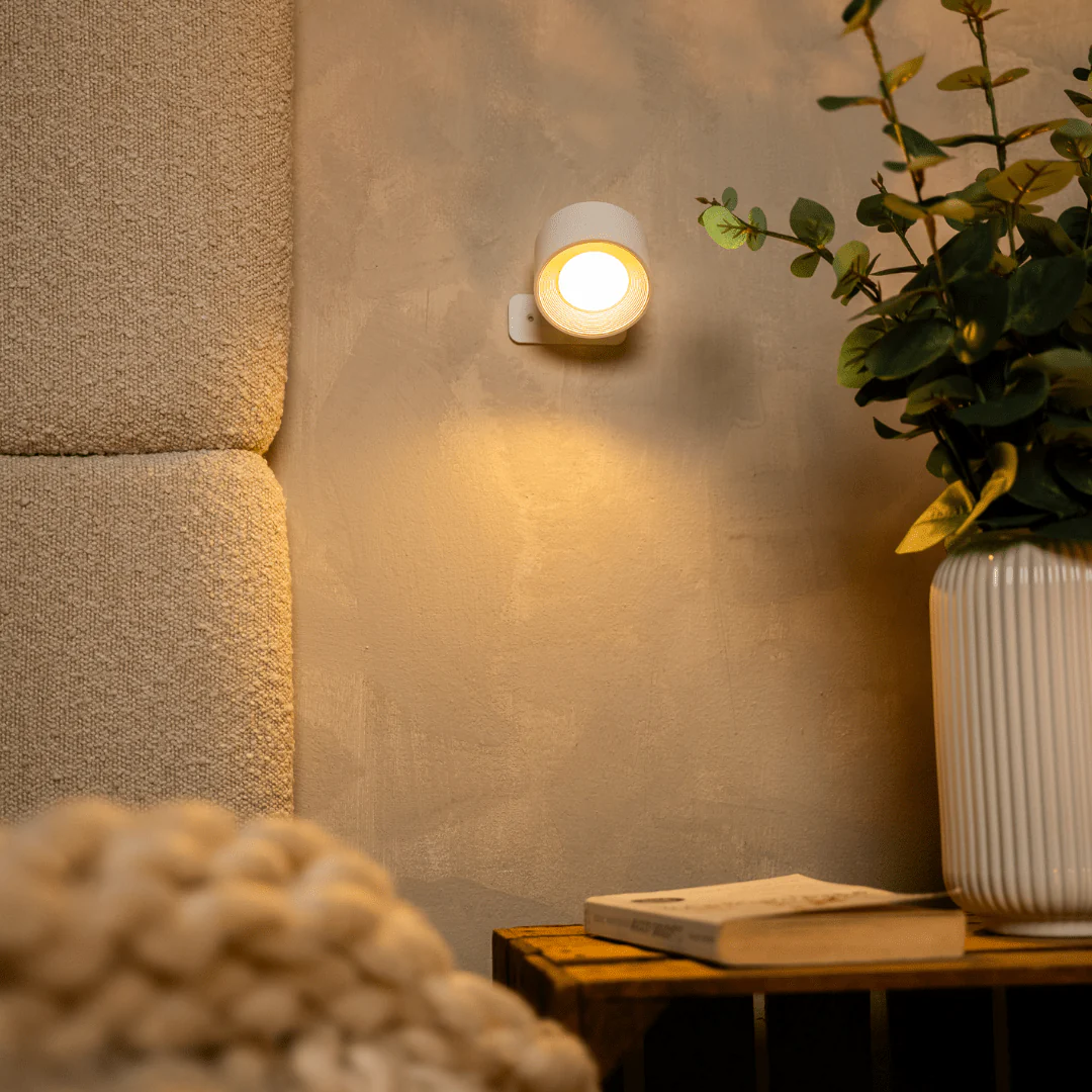 Wireless Wall Lamp | Create a refined atmosphere anywhere in seconds — no cables, no tools required - Image 4
